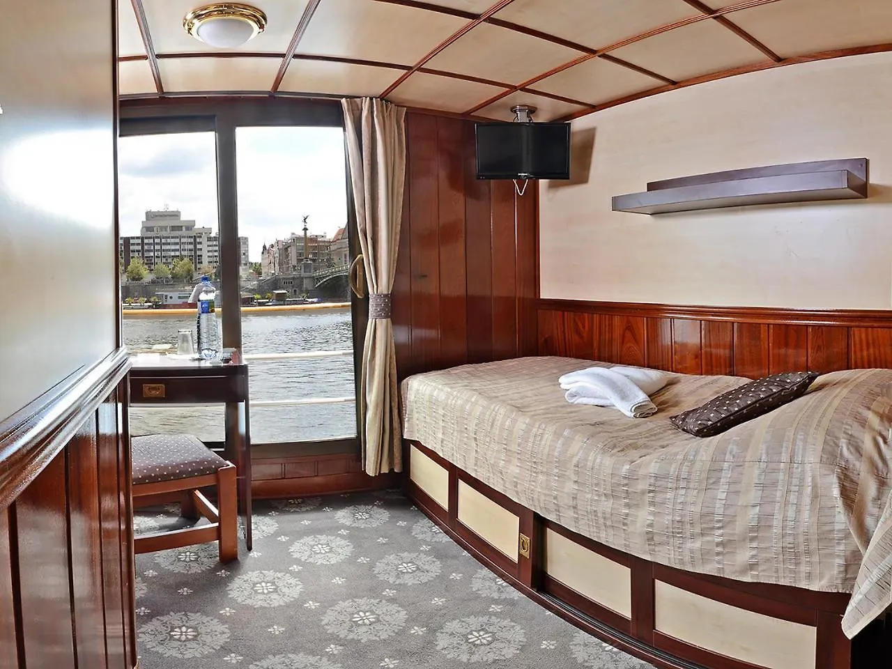 *** Botel Florentina Boat Prague Czech Republic