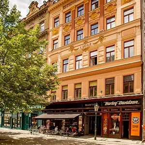 Hotel apartamentowy St Havel Old Town