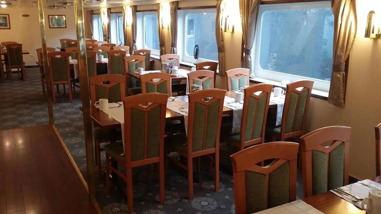 Florentina Boat Prag 3*,  Tjekkiet