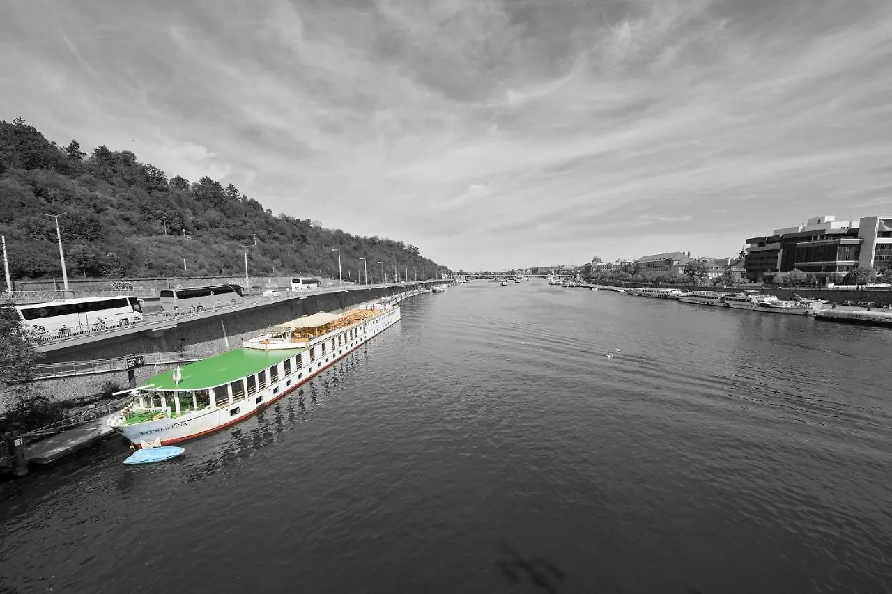 Florentina Boat Prag Bådhotel